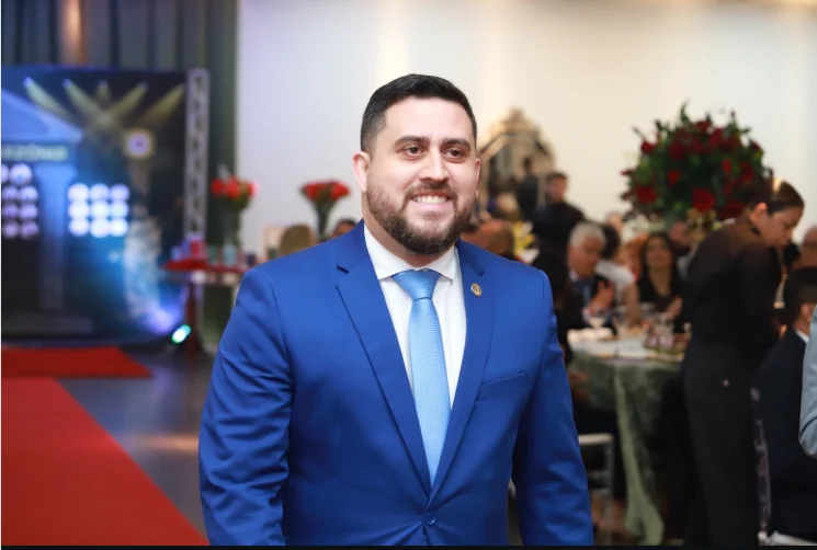 Thalles-Vinicius-Sales