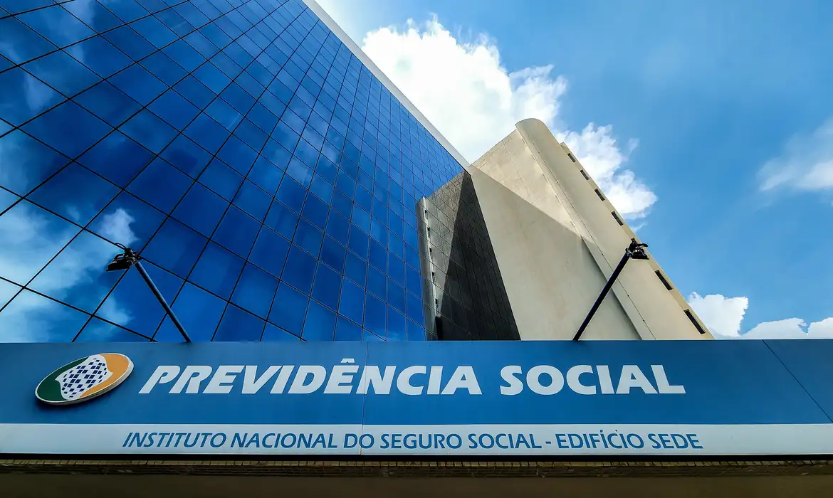 INSS acaba de vez com programa que permitia antecipar dinheiro de aposentadorias