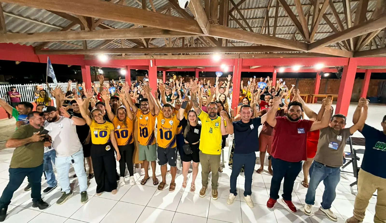 Encontro com Adailton Cruz reúne centenas de pessoas em Feijó