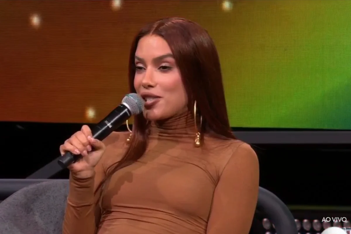 Anitta coloca participante Bruna em saia justa e expõe críticas feitas em VT