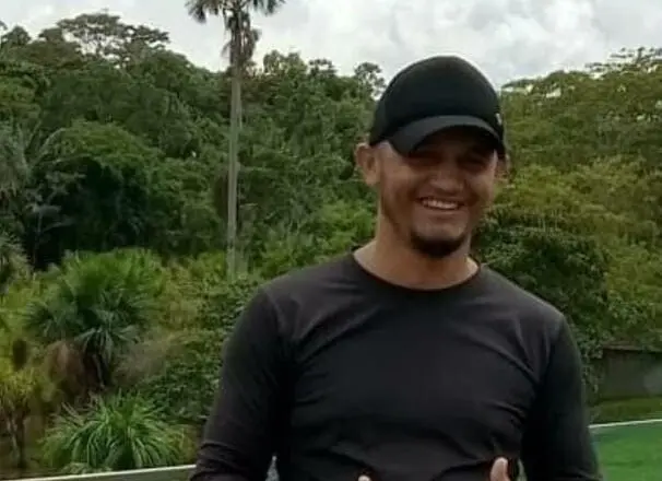 Vídeo registra pânico de moradores durante execução de homem no Acre