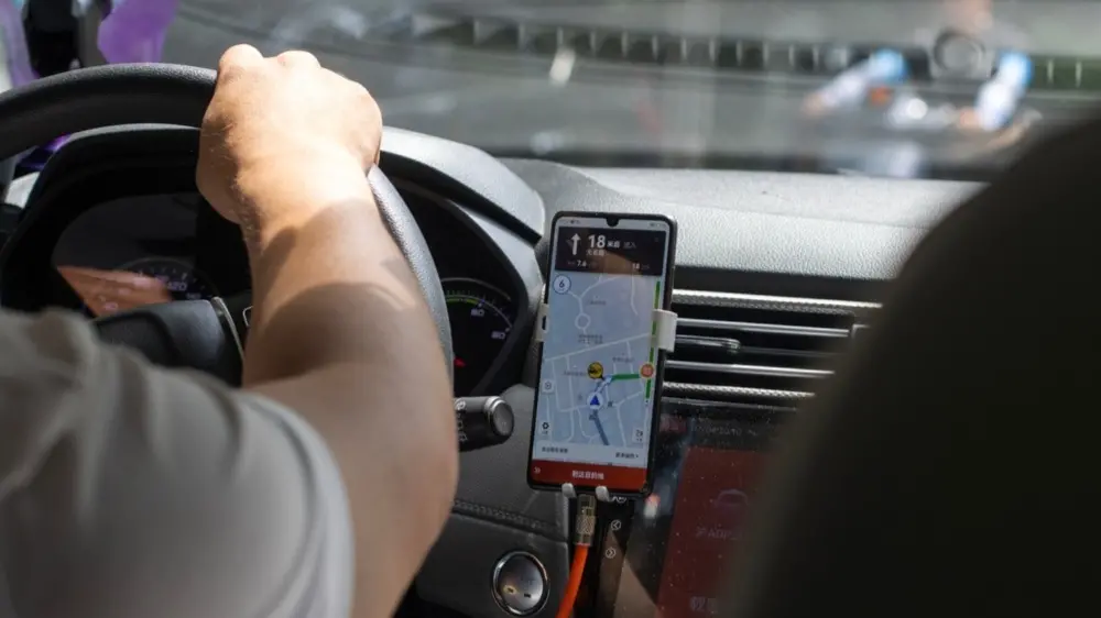 Motorista de app é sequestrado por quatro assaltantes durante corrida