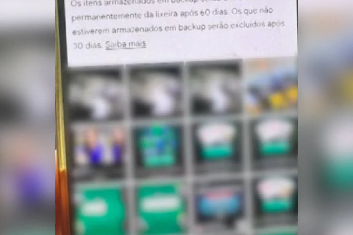 Patrão esconde celular no banheiro e é descoberto filmando funcionária nua