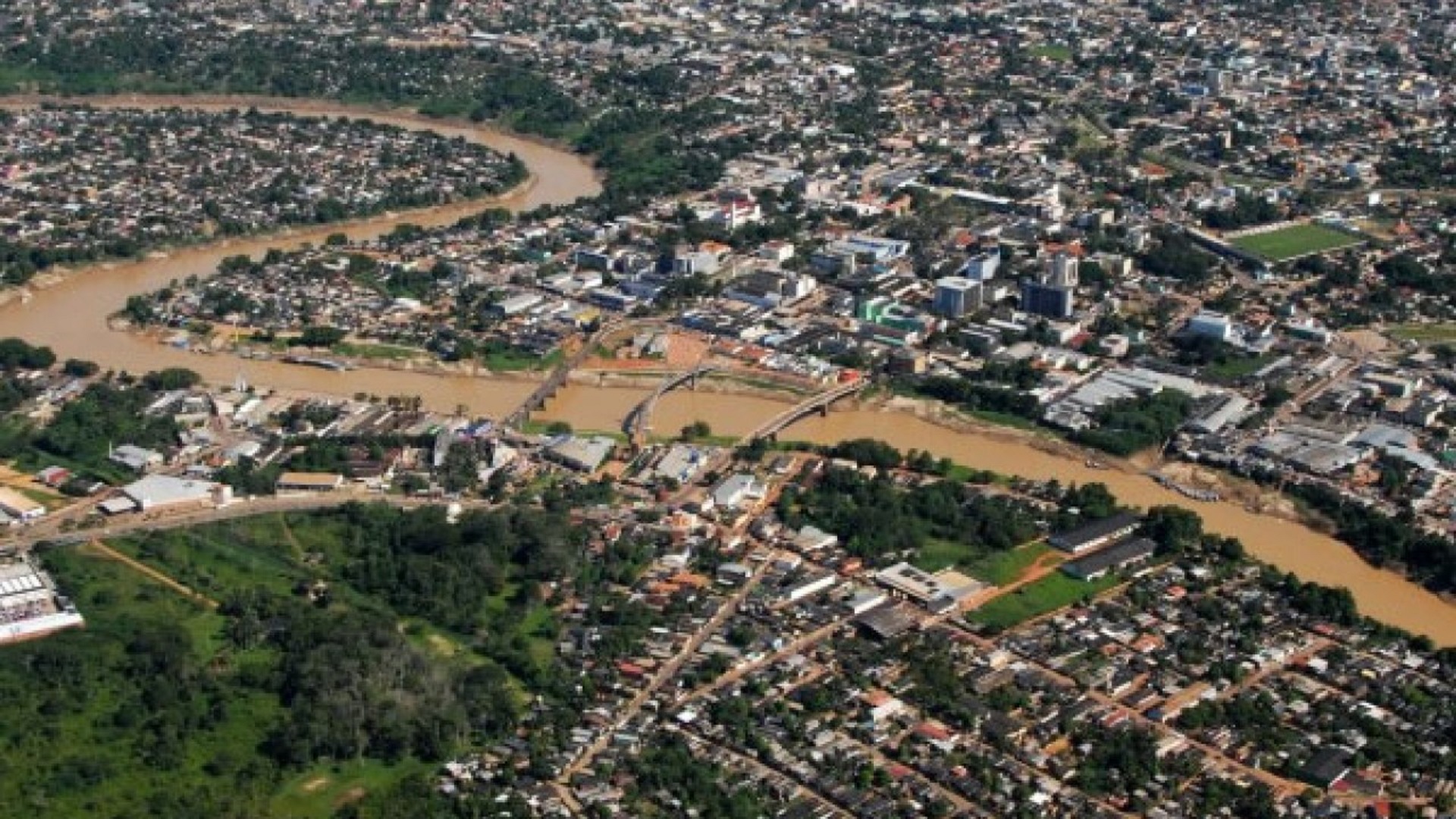 Rio Branco é a 3ª cidade com o ar mais poluído do Brasil, diz plataforma