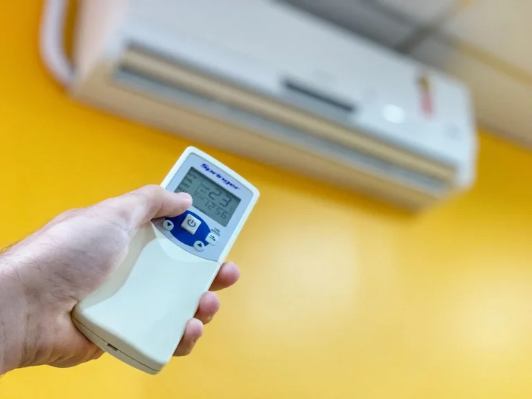 Dias mais quentes ou mais frios podem impactar a conta de energia