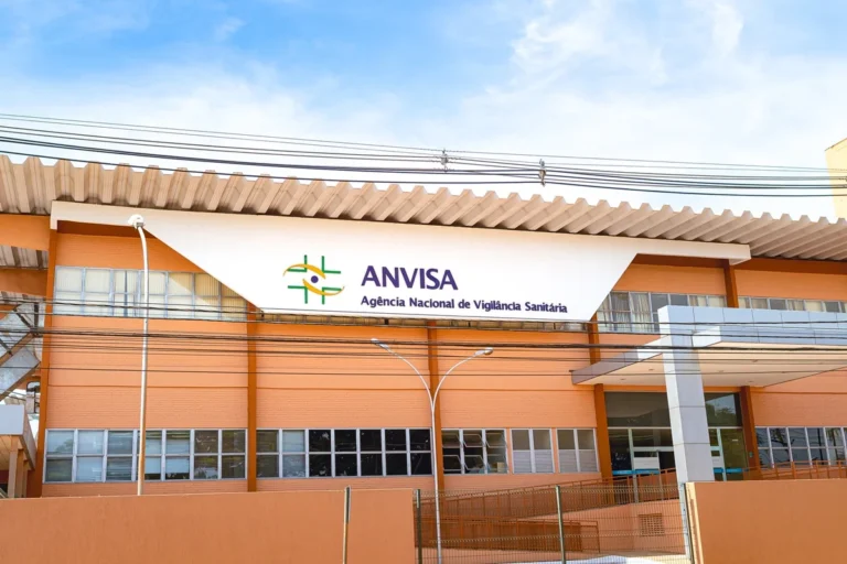 Anvisa proíbe comercialização de concorrentes do Mounjaro vendidos na web