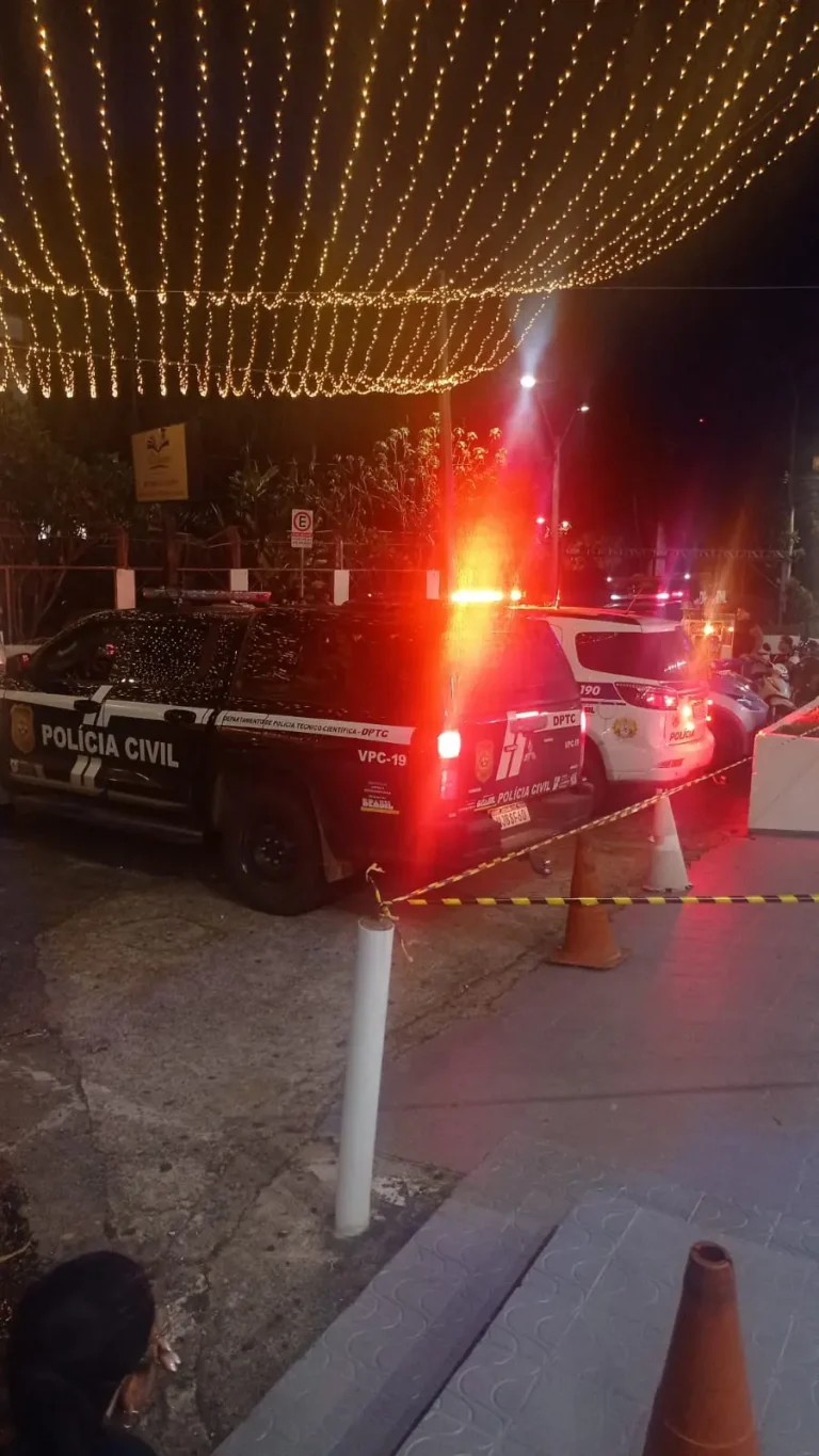 Mulher morre após passar mal em frente a igreja no Centro de Rio Branco