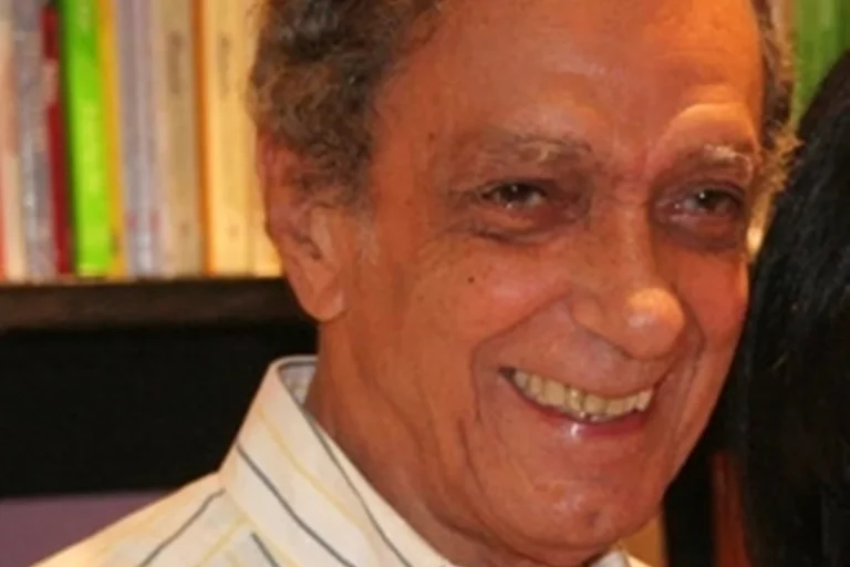 Morre o ator e dublador Edson Silva, intérprete do motorista Heitor em ‘Laços de Família’