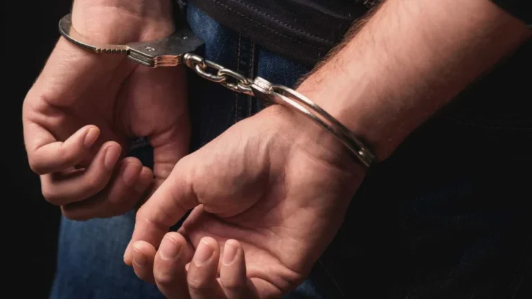 Homem é preso suspeito de agredir e manter namorada em cárcere privado no Paraná
