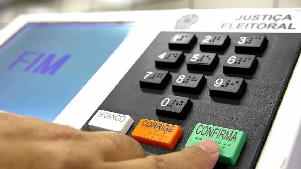 96% pretendem ir votar no 2º turno; 1% diz não ter intenção de comparecer, mostra Datafolha