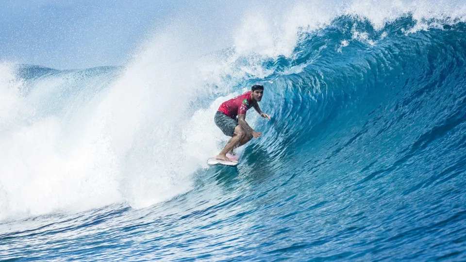 Surfe: Medina é vice-campeão em Peniche e sobe para 4º no ranking