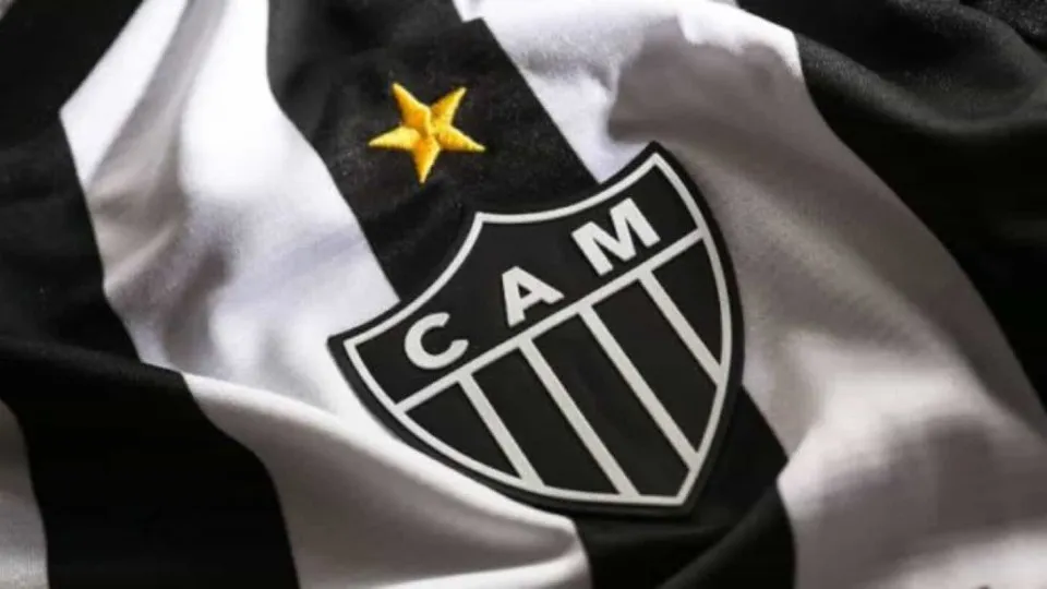 Com time misto, Atlético-MG vence o Coritiba e entra no G5 do Brasileirão