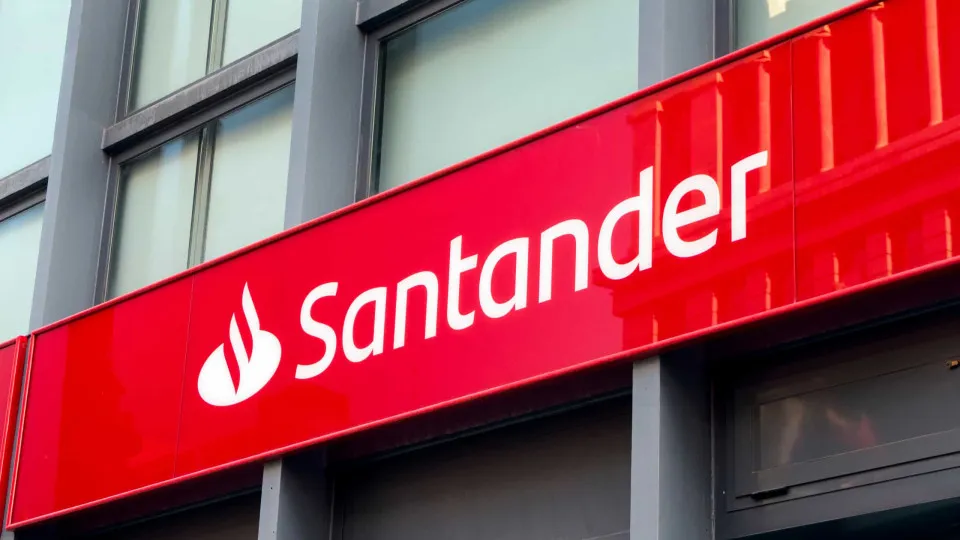 Santander tem queda no lucro para 3,43 bilhões de euros no 3º trimestre