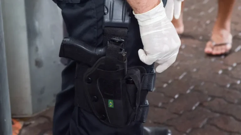 Boliviano é morto a facada em roubo de celular no Brás, em São Paulo