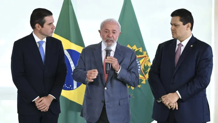 PT vai apoiar reeleição de Hugo Motta à Presidência da Câmara