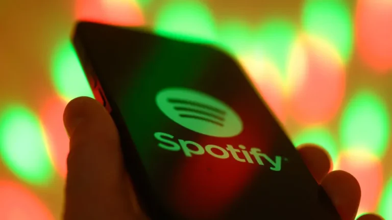 Spotify registra alta de receita e lucro com avanço global de usuários