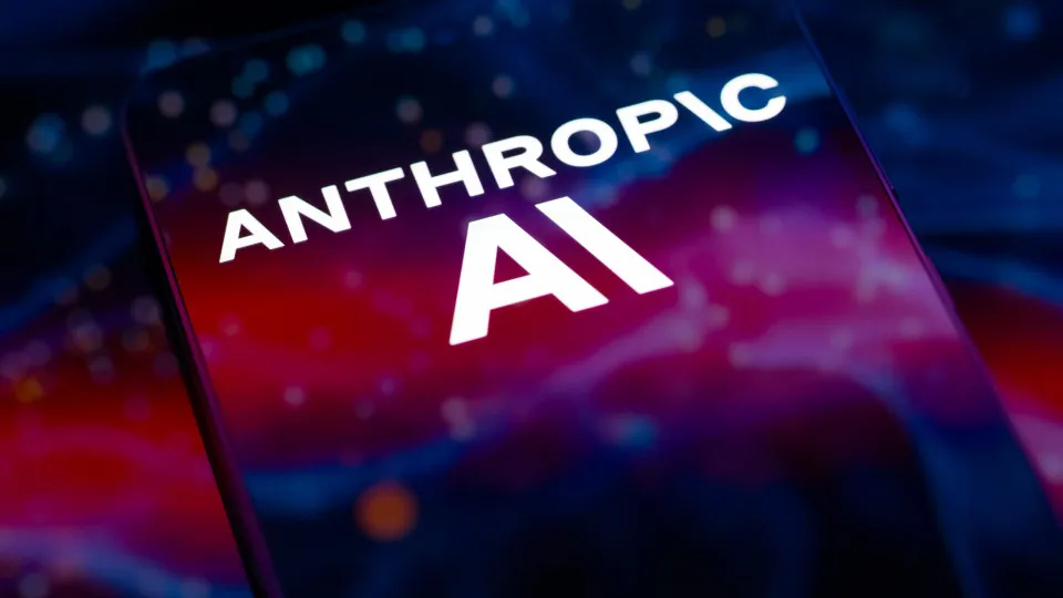 Cofundador da Anthropic diz que PIB dos EUA pode atingir US$ 44 tri até 2030 com avanço da IA