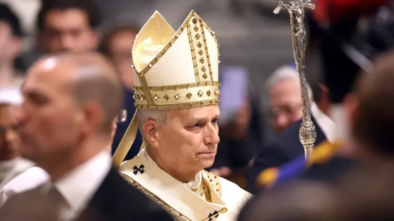 Papa Leão 14 receberá alta do hospital neste sábado, diz Vaticano