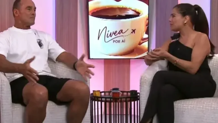 Nívea Stelmann flerta com Paulo Zulu e dispara: