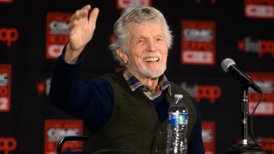 Morre Tom Skerritt, estrela de
