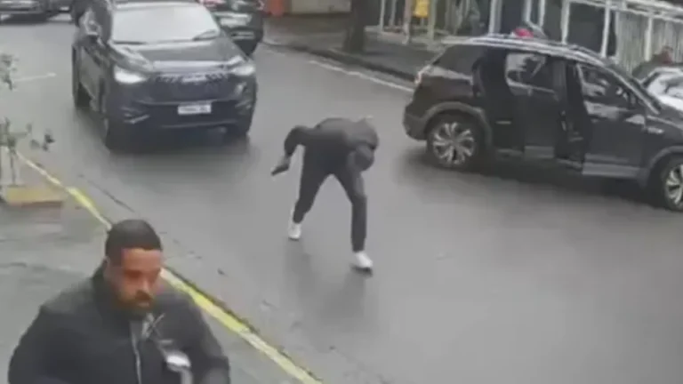 Troca de tiros após tentativa de invasão a condomínio deixa um morto em SP