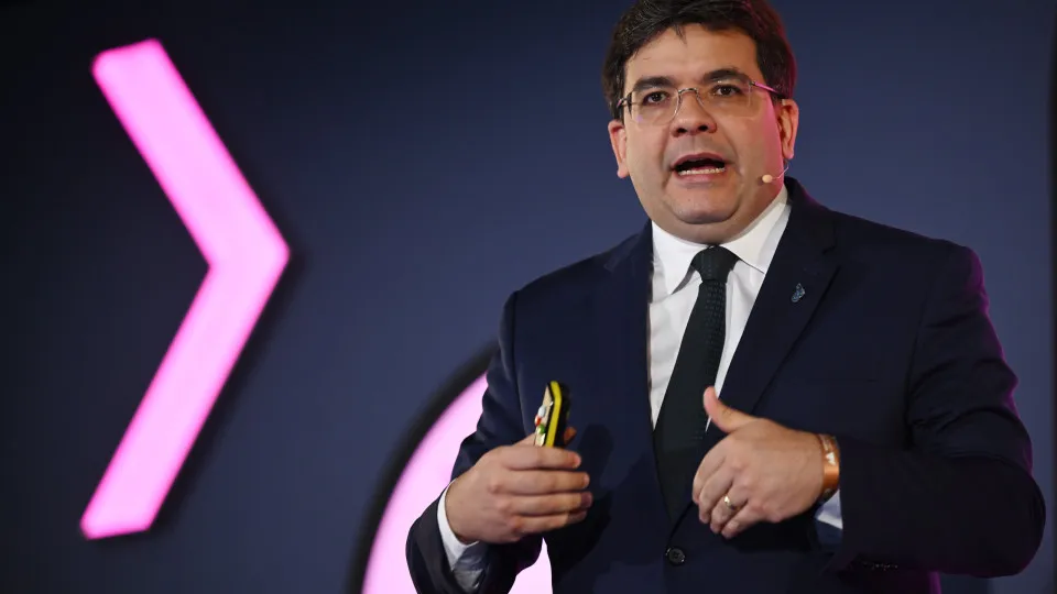 Buscas por Rafael Fonteles, cotado para o Ministério da Fazenda, crescem 1.350% no Google
