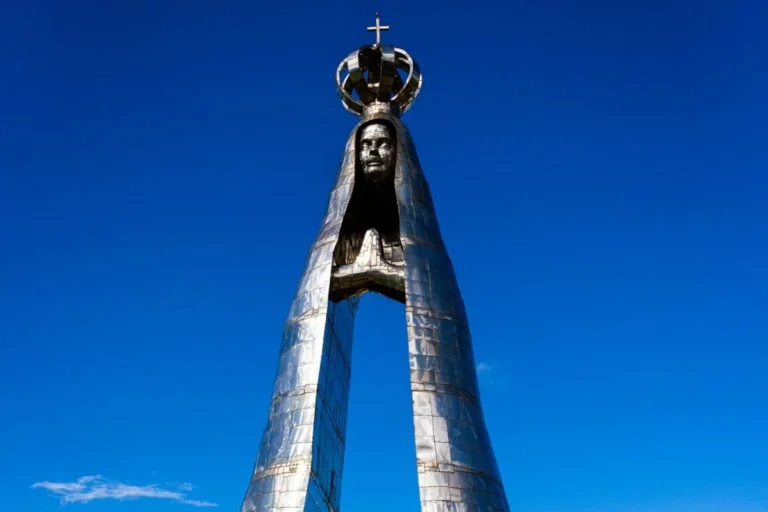 Obra de R$ 10 milhões: a história da estátua gigante de Nossa Senhora que supera o Cristo