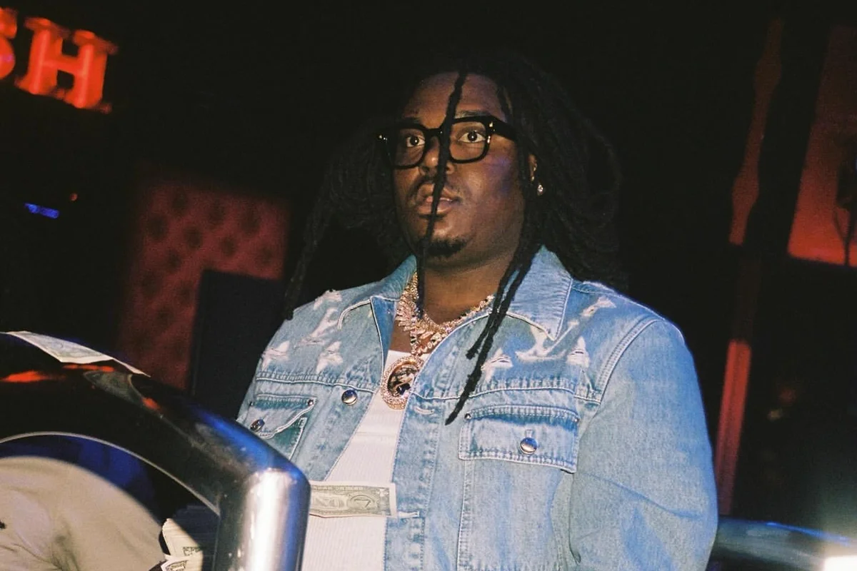 Vídeos mostram rapper Lucki esfaqueado no rosto após briga